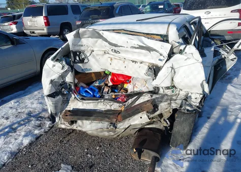 2011 Toyota Corolla Le z USA, uszkodzony, nr VIN 2T1BU4EE5BC684383